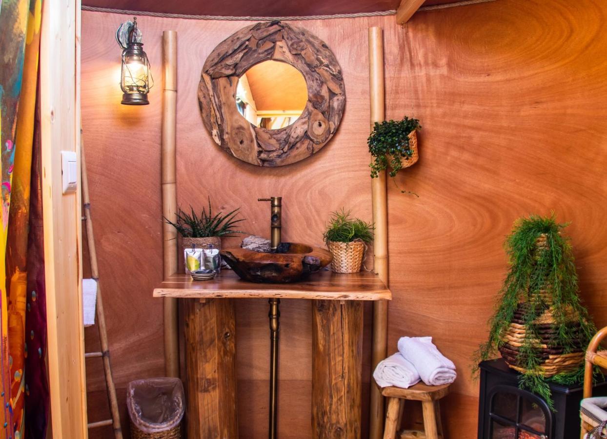 2 Cuori E 1 Yurta Glamping In Tuscany - Adults Only アッシャーノ エクステリア 写真
