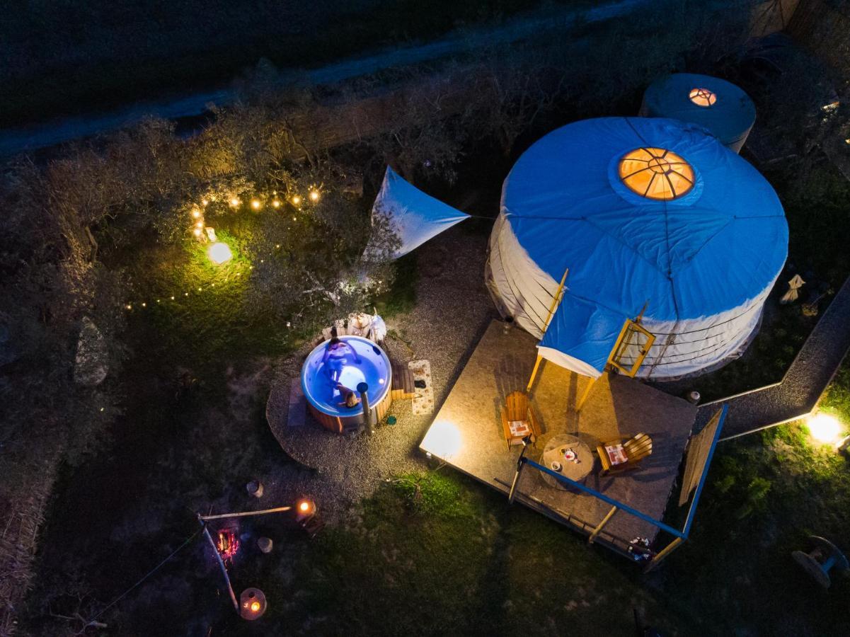 2 Cuori E 1 Yurta Glamping In Tuscany - Adults Only アッシャーノ エクステリア 写真